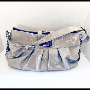 Finebags Feather Grey Patent Leather Shoulder Bag